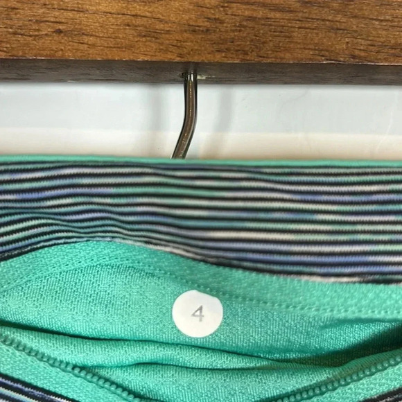 Lululemon Run: Excel Crop Leggings Size 4 - Picture 7 of 10